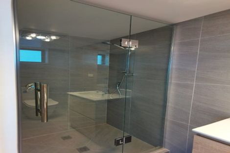 Photo of property in 9a Crestview Rise, Papakura, 2110