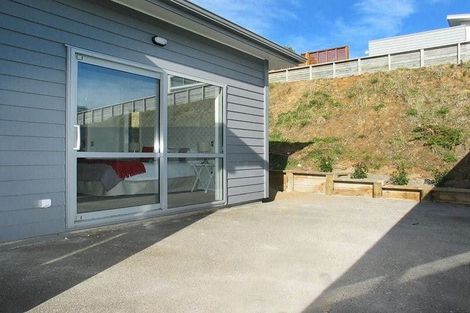 Photo of property in 30 Frances Brown Avenue, Aotea, Porirua, 5024