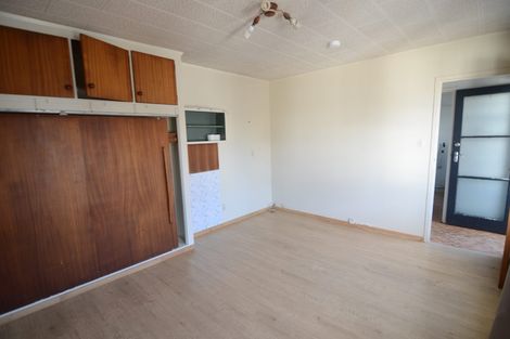 Photo of property in 486 Blockhouse Bay Road, Blockhouse Bay, Auckland, 0600