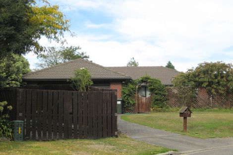 Photo of property in 9 Thornhill Place, Sockburn, Christchurch, 8042