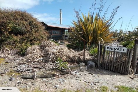 Photo of property in 25 Main Rd Ngakawau, Ngakawau, 7824