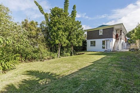 Photo of property in 2/22 Peach Road, Glenfield, Auckland, 0629