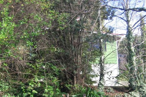 Photo of property in 12 Burns Road, Hospital Hill, Napier, 4110