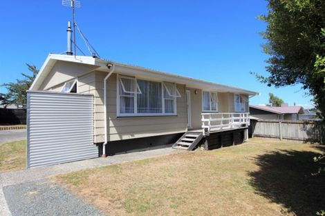 Photo of property in 5 Tararua Place, Tokoroa, 3420