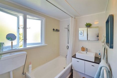 Photo of property in 41 Batten Grove, The Pines Beach, 7630