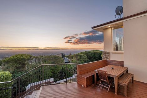 Photo of property in 6 Stonewall Place, Huntsbury, Christchurch, 8022