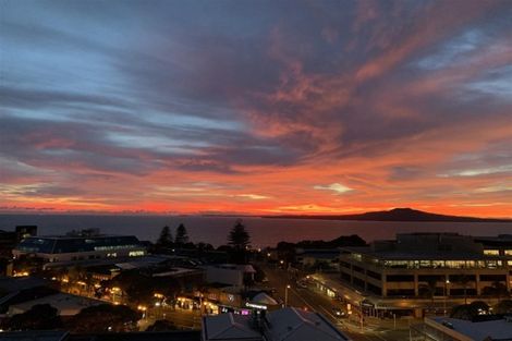 Photo of property in Sentinel Apartments, 902/3 Northcroft Street, Takapuna, Auckland, 0622