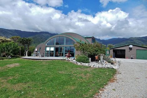 Photo of property in 102 Jones Creek Road, Birchfield, Westport, 7891