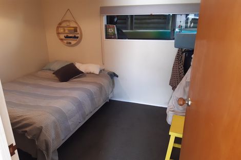 Photo of property in 30 Lansdowne Crescent, Glenview, Hamilton, 3206