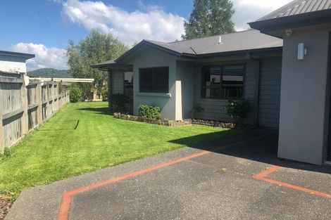 Photo of property in 76 Lisland Drive, Kinloch, Taupo, 3377