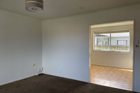 Photo of property in 2/62 Martin Street, Wallaceville, Upper Hutt, 5018