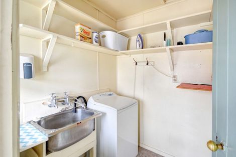 Photo of property in 12 Spenser Street, Milton, 9220