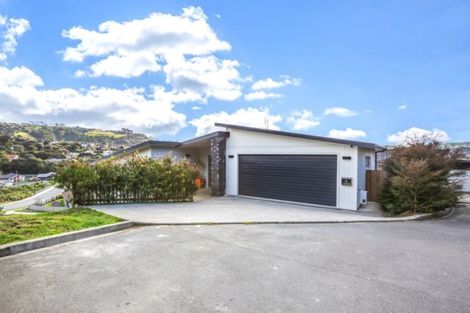 Photo of property in 16 Bluejacket Place, Whitby, Porirua, 5024