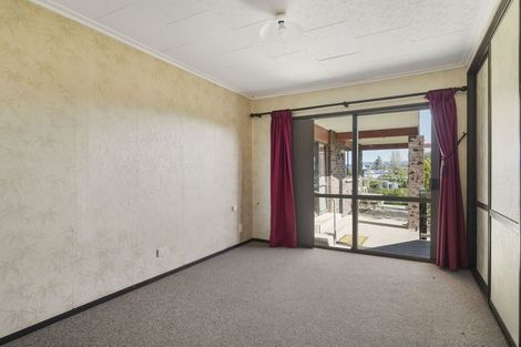 Photo of property in 11 Greenhithe Street, Waihola, Milton, 9073