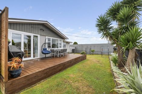 Photo of property in 408a Carrington Street, Upper Vogeltown, New Plymouth, 4310