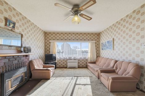 Photo of property in 72 Ferry Road, Clive, 4102
