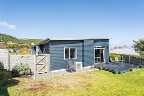 Photo of property in 76 Kenrigg Road, Kinloch, Taupo, 3377