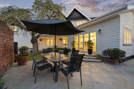 Photo of property in 74 Marne Street, Hokowhitu, Palmerston North, 4410