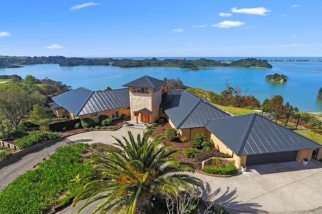 Photo of property in 200 Paparoa Road, Wainui, Opotiki, 3198