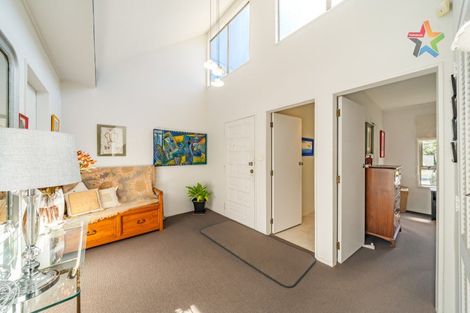 Photo of property in 2 Stanhope Grove, Korokoro, Lower Hutt, 5012