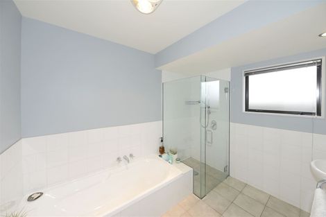 Photo of property in 8 Swithland Place, Avonhead, Christchurch, 8042