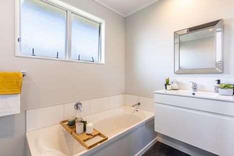 Photo of property in 2 Robert Mckeen Street, Otaki Beach, Otaki, 5512