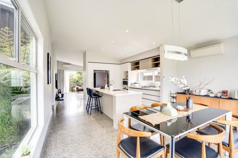 Photo of property in 18 Saint Pauls Drive, Brookfield, Tauranga, 3110