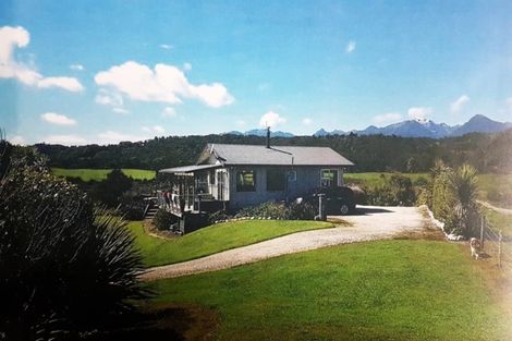 Photo of property in 249 Beach Road, Charleston, Cape Foulwind, 7892