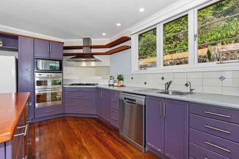 Photo of property in 122 Beach Road, Onerahi, Whangarei, 0110