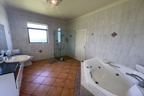 Photo of property in 9 Broadwood Rise, Kumeu, 0892