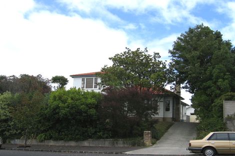 Photo of property in 168 Hinemoa Street, Birkenhead, Auckland, 0626