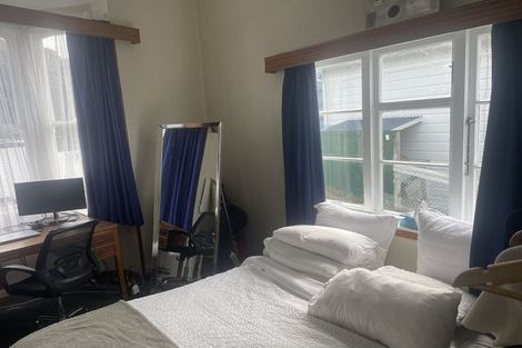 Photo of property in 23 Nairn Street, Mount Cook, Wellington, 6011