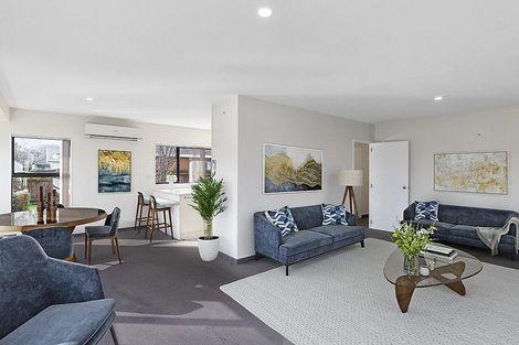 Photo of property in 52 Arawhata Road, Paraparaumu, 5032