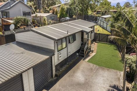 Photo of property in 2/11 Dalmahoy Place, Wattle Downs, Auckland, 2103