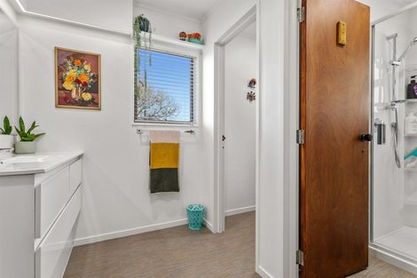 Photo of property in 305 Pohutukawa Avenue, Ohope, 3121