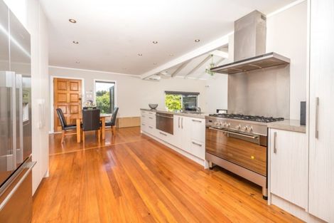 Photo of property in 314 Old North Road, Kumeu, 0892