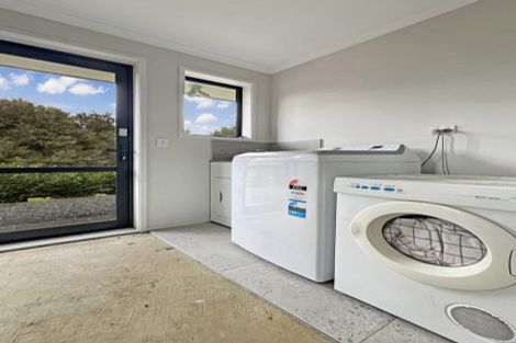 Photo of property in 3 Omahuru Road, Glenbrook, 2681