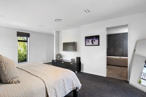 Photo of property in 18 Quarters Place, Halswell, Christchurch, 8025