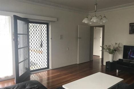 Photo of property in 71 Station Road, Papatoetoe, Auckland, 2025