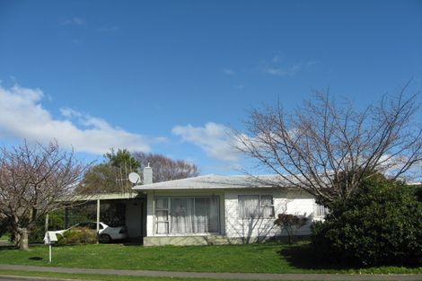 Photo of property in 26 Cargill Street, Levin, 5510