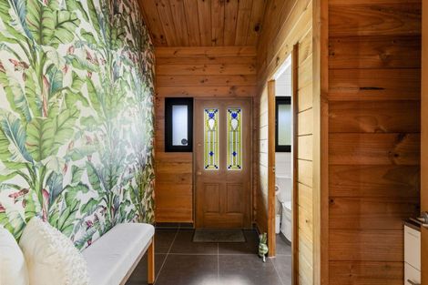 Photo of property in 7c Waterloo Place, Westown, New Plymouth, 4310