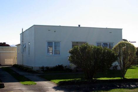 Photo of property in 2 Mcgregor Crescent, Masterton, 5810