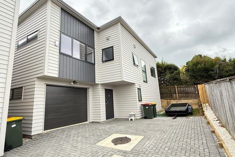 Photo of property in 14d Clairville Crescent, Wai O Taiki Bay, Auckland, 1072