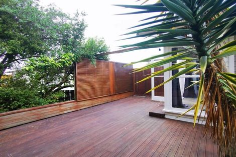 Photo of property in 21 Mcquarrie Avenue, Wattle Downs, Auckland, 2103