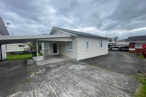 Photo of property in 22 Grande Vue Road, Hillpark, Auckland, 2102