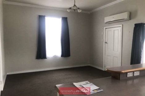 Photo of property in 189 Macandrew Road, South Dunedin, Dunedin, 9012