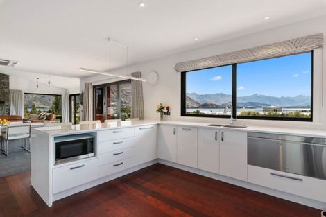 Photo of property in 314 Beacon Point Road, Wanaka, 9305