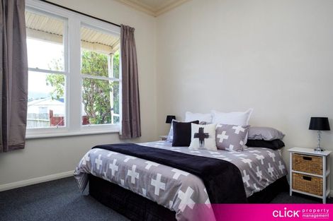 Photo of property in 111 Macandrew Road, South Dunedin, Dunedin, 9012