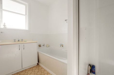 Photo of property in 1086 Hazelmere Crescent, Te Awamutu, 3800