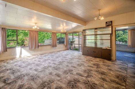 Photo of property in 4512 Christchurch Akaroa Road, Little River, 7591